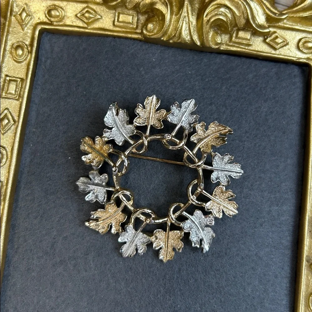 1968 Sarah Coventry Gold and Silver Leaf Brooch